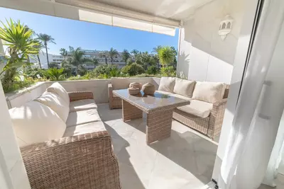 Middle Floor Apartment in Marbella