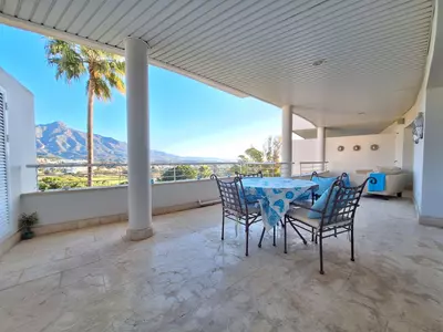 Penthouse Duplex in Nueva Andalucía