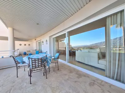 Penthouse Duplex in Nueva Andalucía