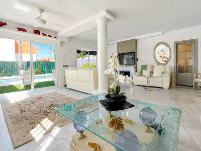 Detached Villa in Atalaya