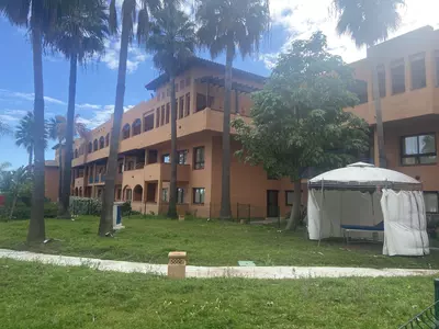 Middle Floor Apartment in Benahavís
