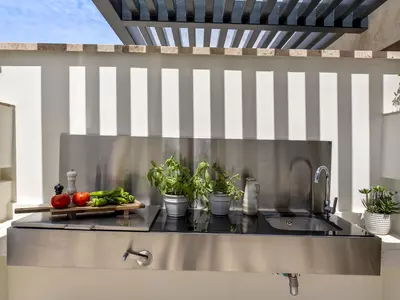 Middle Floor Apartment in Estepona