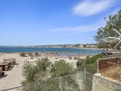 Middle Floor Apartment in Estepona