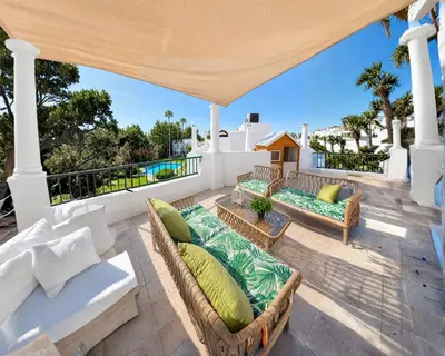 Townhouse in Nueva Andalucía