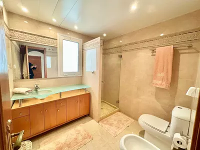 Middle Floor Apartment in Nueva Andalucía