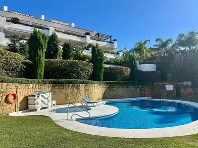 Middle Floor Apartment in Nueva Andalucía