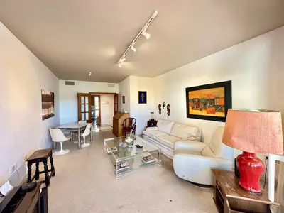 Middle Floor Apartment in Nueva Andalucía