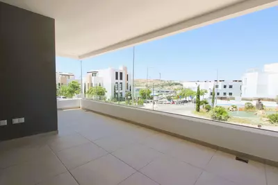 Middle Floor Apartment in Estepona