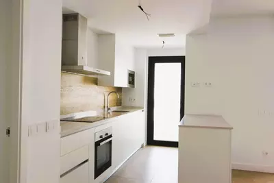 Middle Floor Apartment in Estepona