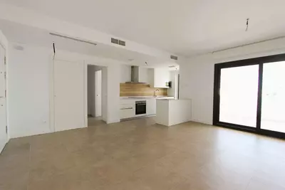 Middle Floor Apartment in Estepona