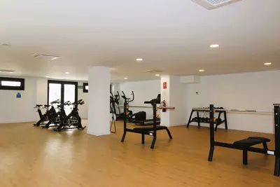 Middle Floor Apartment in Estepona