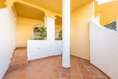 Duplex in Nueva Andalucía