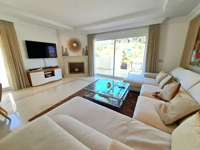 Penthouse Duplex in Nueva Andalucía