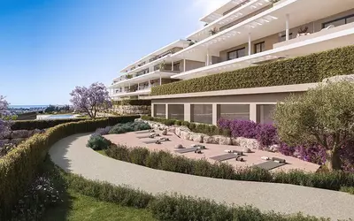 Middle Floor Apartment in Estepona
