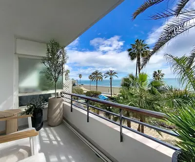 Middle Floor Apartment in Estepona