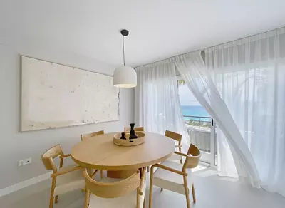 Middle Floor Apartment in Estepona