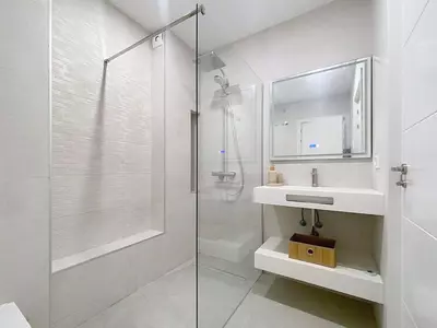 Middle Floor Apartment in Estepona