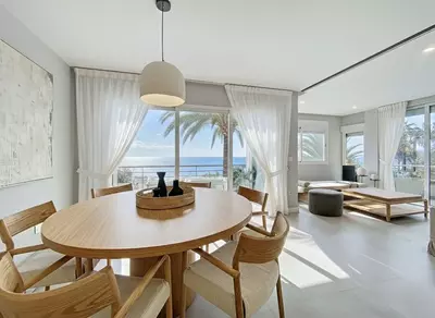 Middle Floor Apartment in Estepona