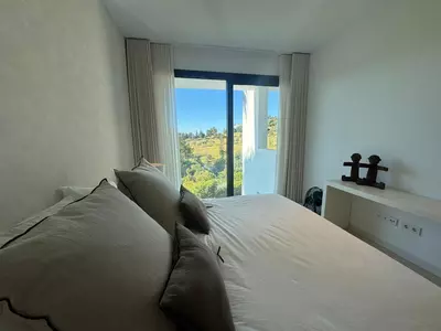 Middle Floor Apartment in Benahavís