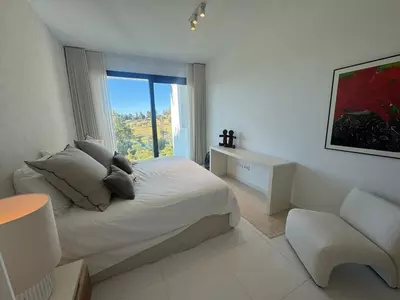 Middle Floor Apartment in Benahavís