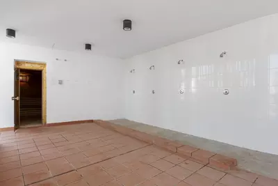 Middle Floor Apartment in Benahavís
