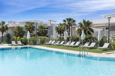 Middle Floor Apartment in Benahavís