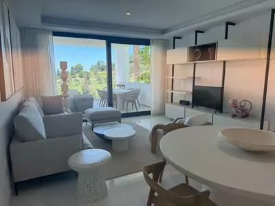 Middle Floor Apartment in Benahavís