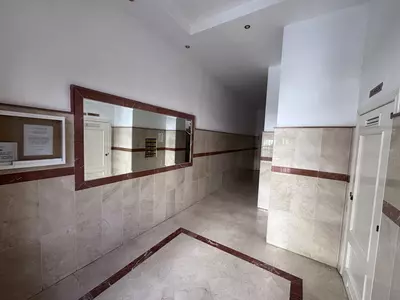 Middle Floor Apartment in Estepona