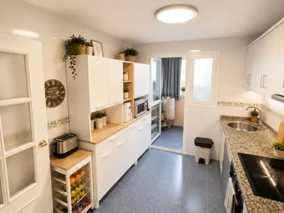 Middle Floor Apartment in Estepona