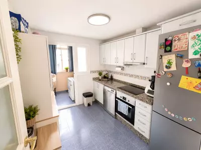 Middle Floor Apartment in Estepona