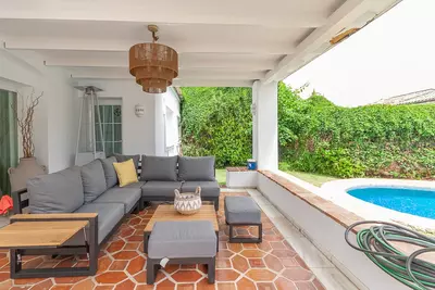 Detached Villa in Elviria