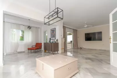 Detached Villa in Elviria