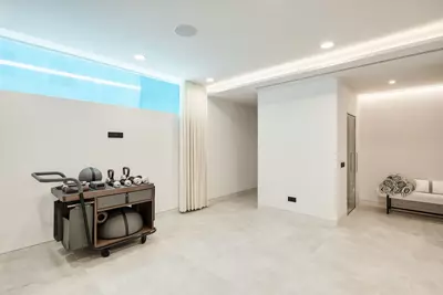 Detached Villa in Nueva Andalucía