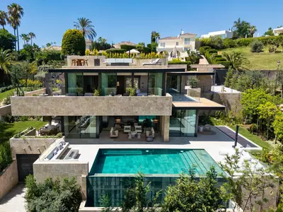 Detached Villa in Nueva Andalucía