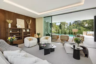 Detached Villa in Nueva Andalucía
