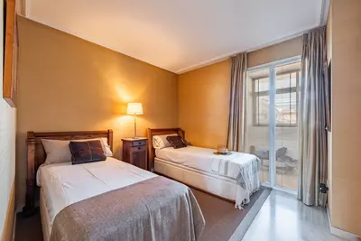 Middle Floor Apartment in Bel Air