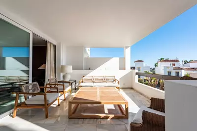 Middle Floor Apartment in Bel Air