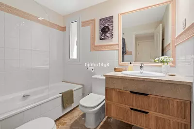 Ground Floor Apartment in Nueva Andalucía