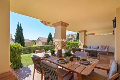 Ground Floor Apartment in Nueva Andalucía