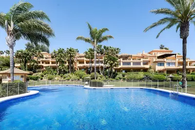 Ground Floor Apartment in Nueva Andalucía