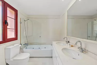 Ground Floor Apartment in Benahavís