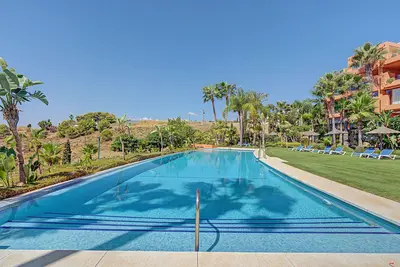 Ground Floor Apartment in Benahavís