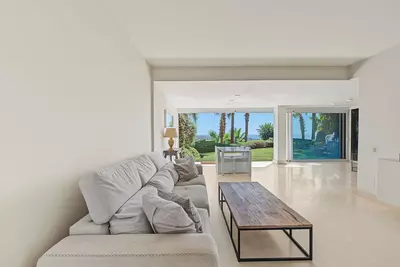 Ground Floor Apartment in Benahavís