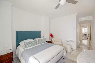 Middle Floor Apartment in Marbella