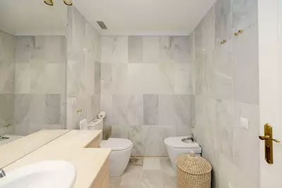 Middle Floor Apartment in Marbella