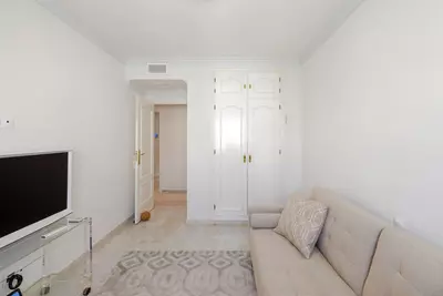 Middle Floor Apartment in Marbella