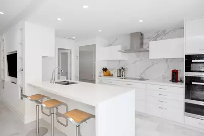 Middle Floor Apartment in Marbella