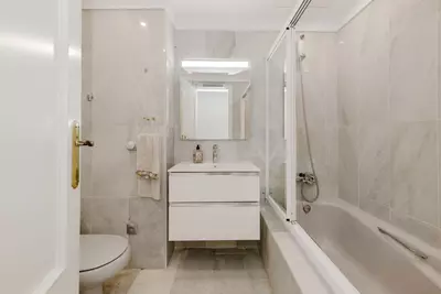 Middle Floor Apartment in Marbella