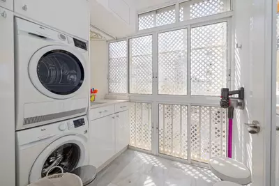 Middle Floor Apartment in Marbella