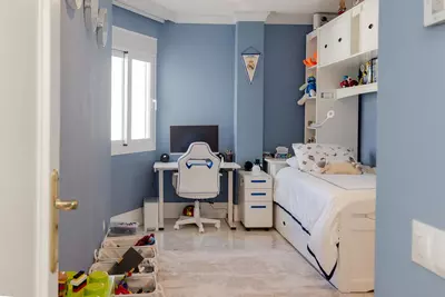 Middle Floor Apartment in Marbella
